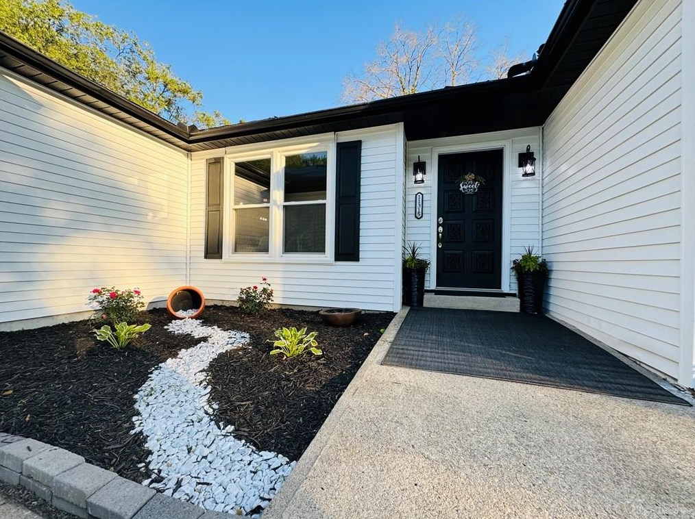 11315 W National Rd, New Carlisle, OH 45344