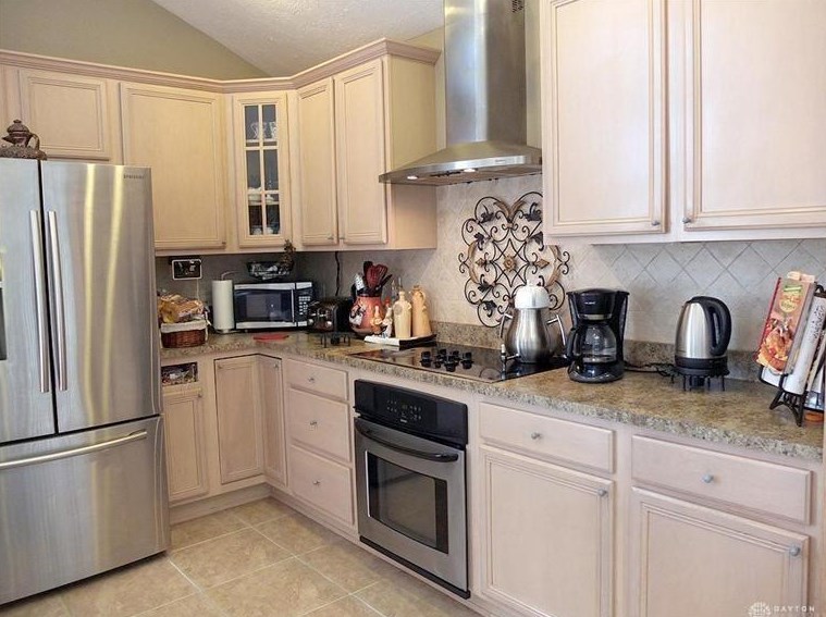 9101 Bennington Way, Dayton OH  45458-5029 exterior