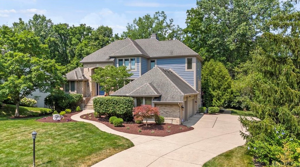 10145 Park Edge Dr, Dayton, OH 45458-9575