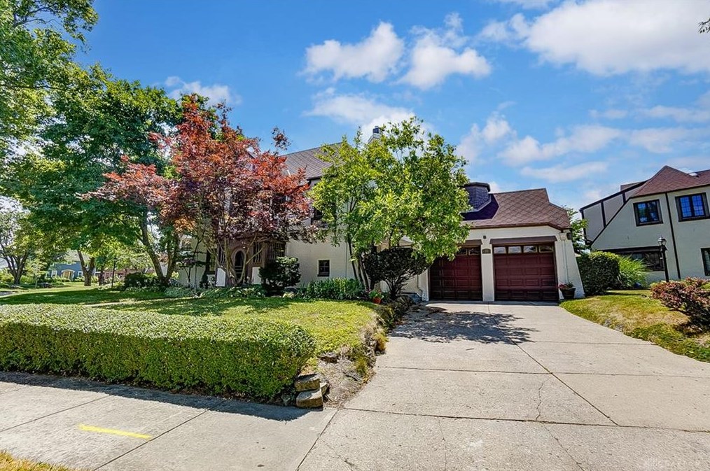 30 S Broadmoor Blvd, Springfield, OH 45504
