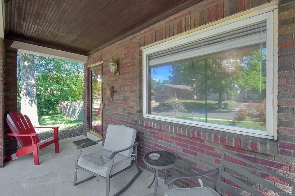 3001 Forest Grove Ave, Dayton, OH 45406-4042