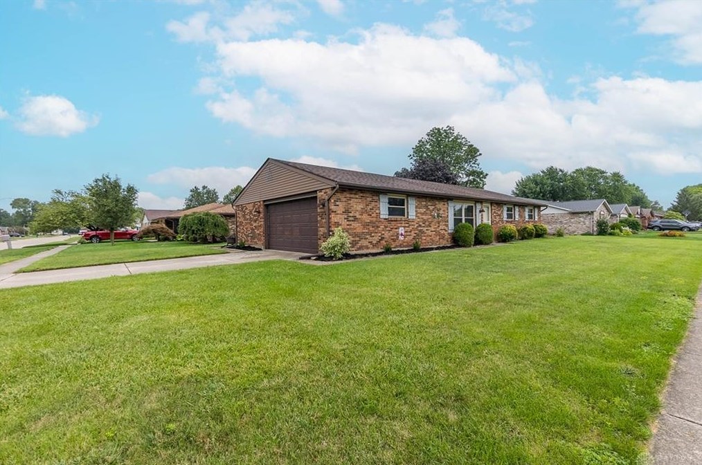 1306 Stoney Springs Rd, Vandalia, OH 45377