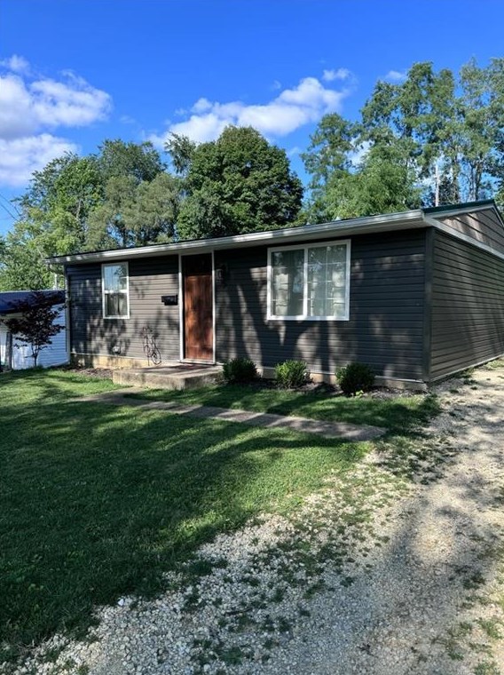7 Shady Ln, New Paris, OH 45347-1229