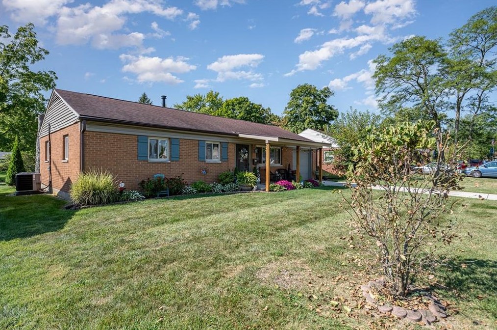 209 Charles Pl, Englewood, OH 45322