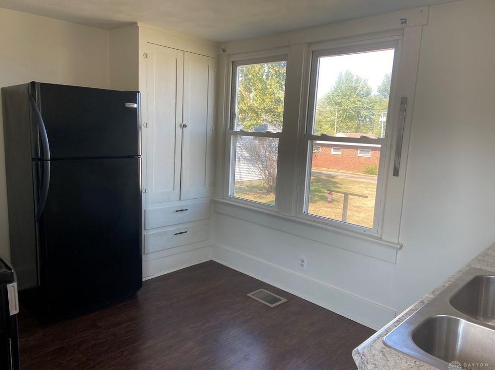 637-639 Salem St, Brookville, OH 45309