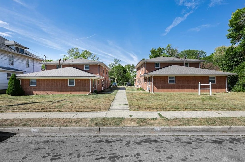 615 & 621 Hay Ave, Brookville, OH 45309