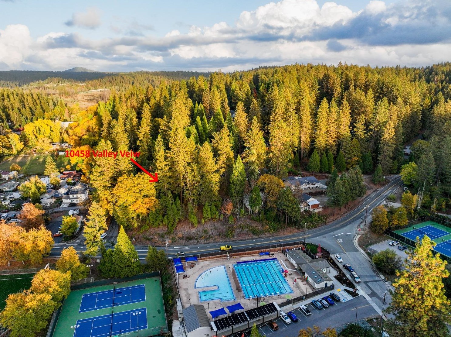 10458 Vly Vw Dr, Grass Valley CA  95949 exterior