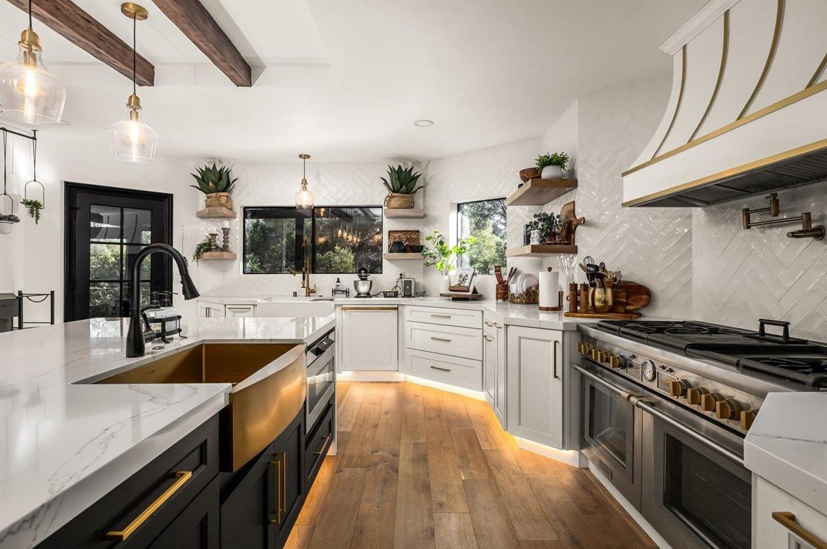 18135 Rollins Vw Dr, Grass Valley CA exterior