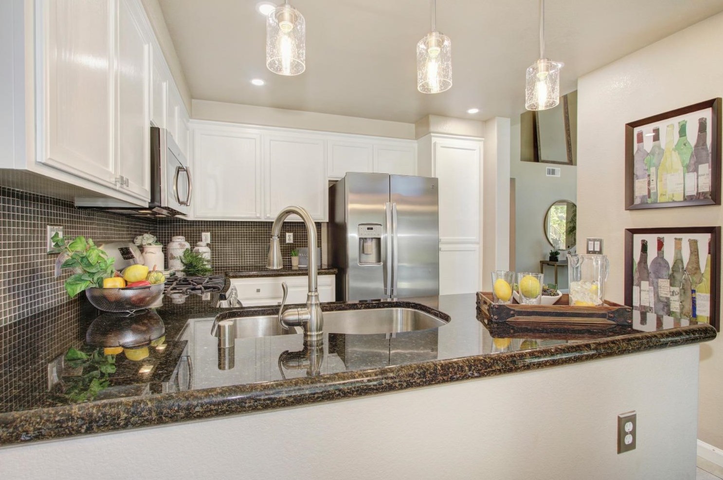 364 Princeton Ct, Roseville CA  95661-7760 exterior