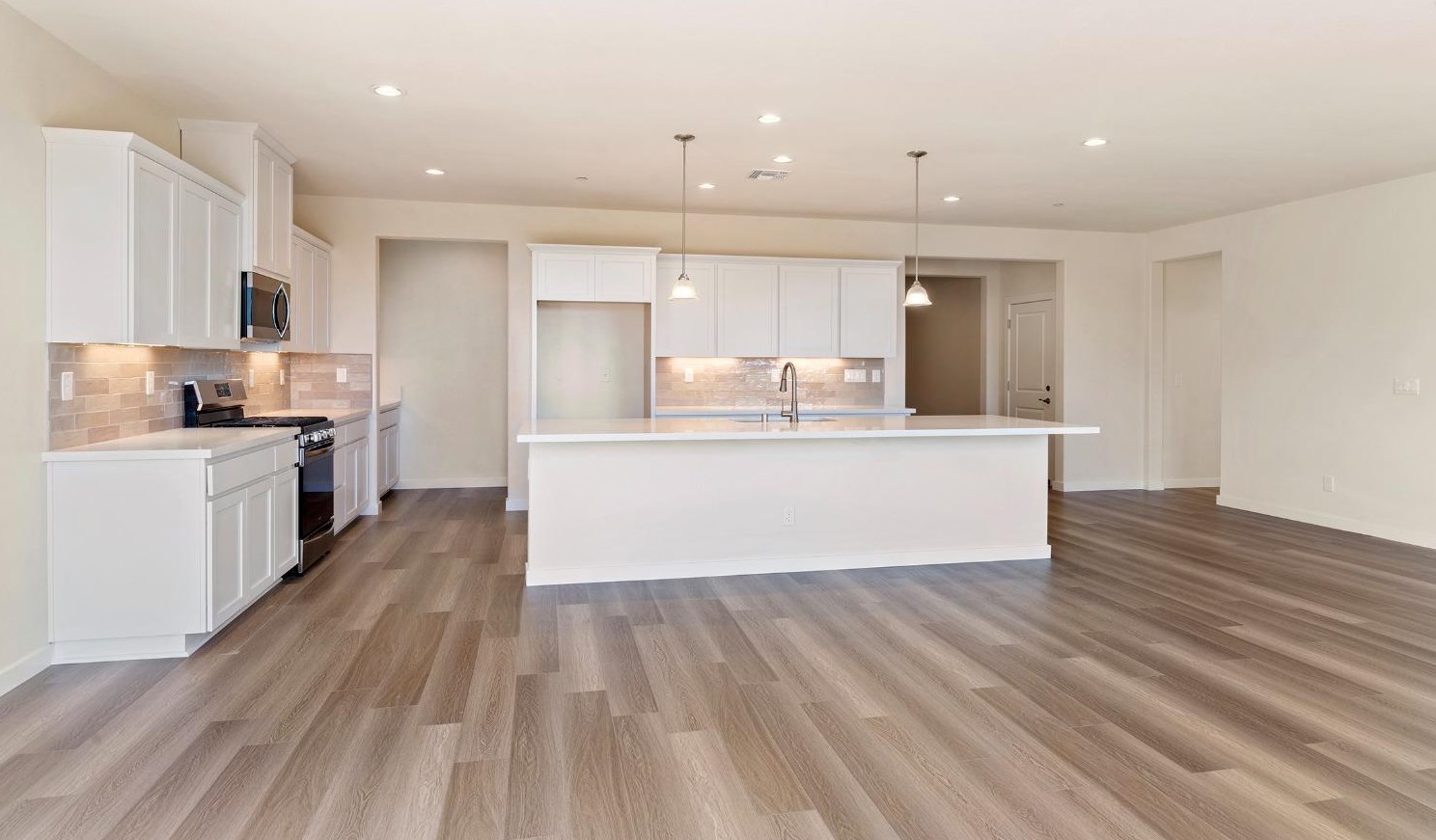 206 Velvet Bloom Ct, Lincoln CA  95648 exterior
