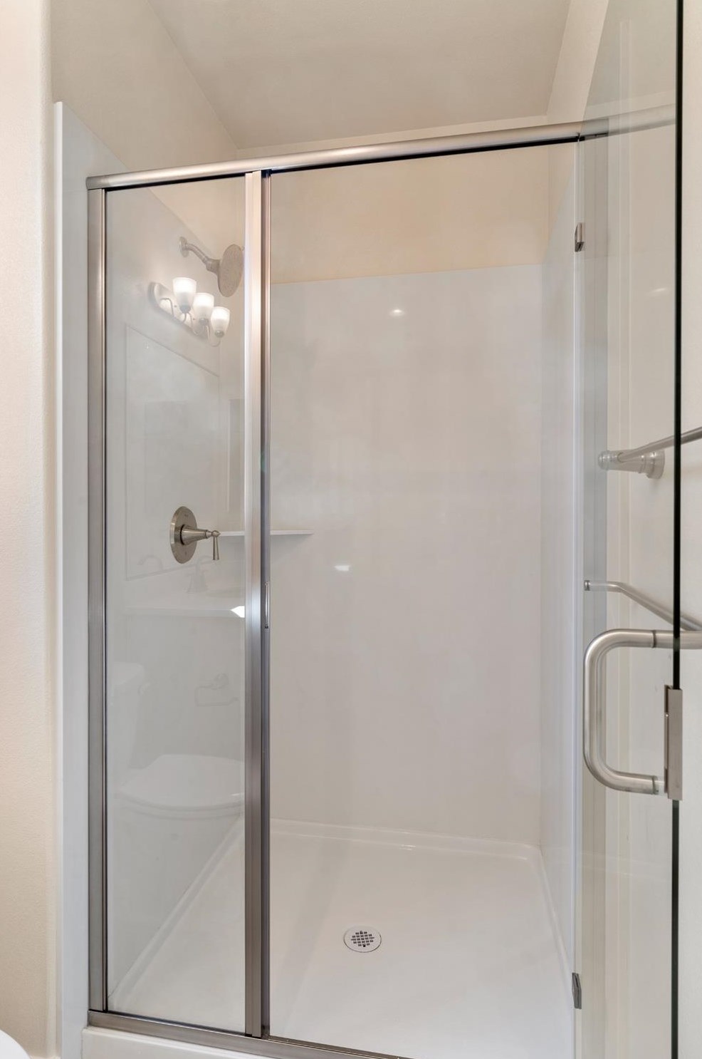 206 Velvet Bloom Ct, Lincoln CA  95648 exterior