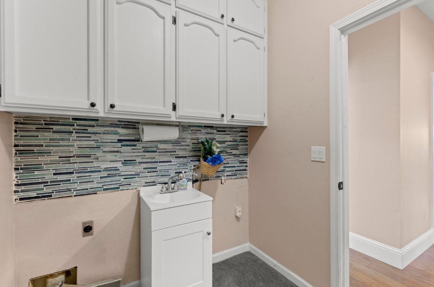 1811 Bradley Est Dr, Yuba City CA  95993-1671 exterior