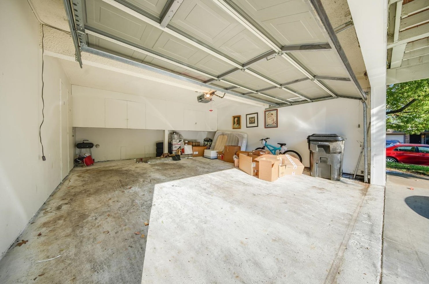 4710 Greenholme Dr, Sacramento CA  95842-3233 exterior
