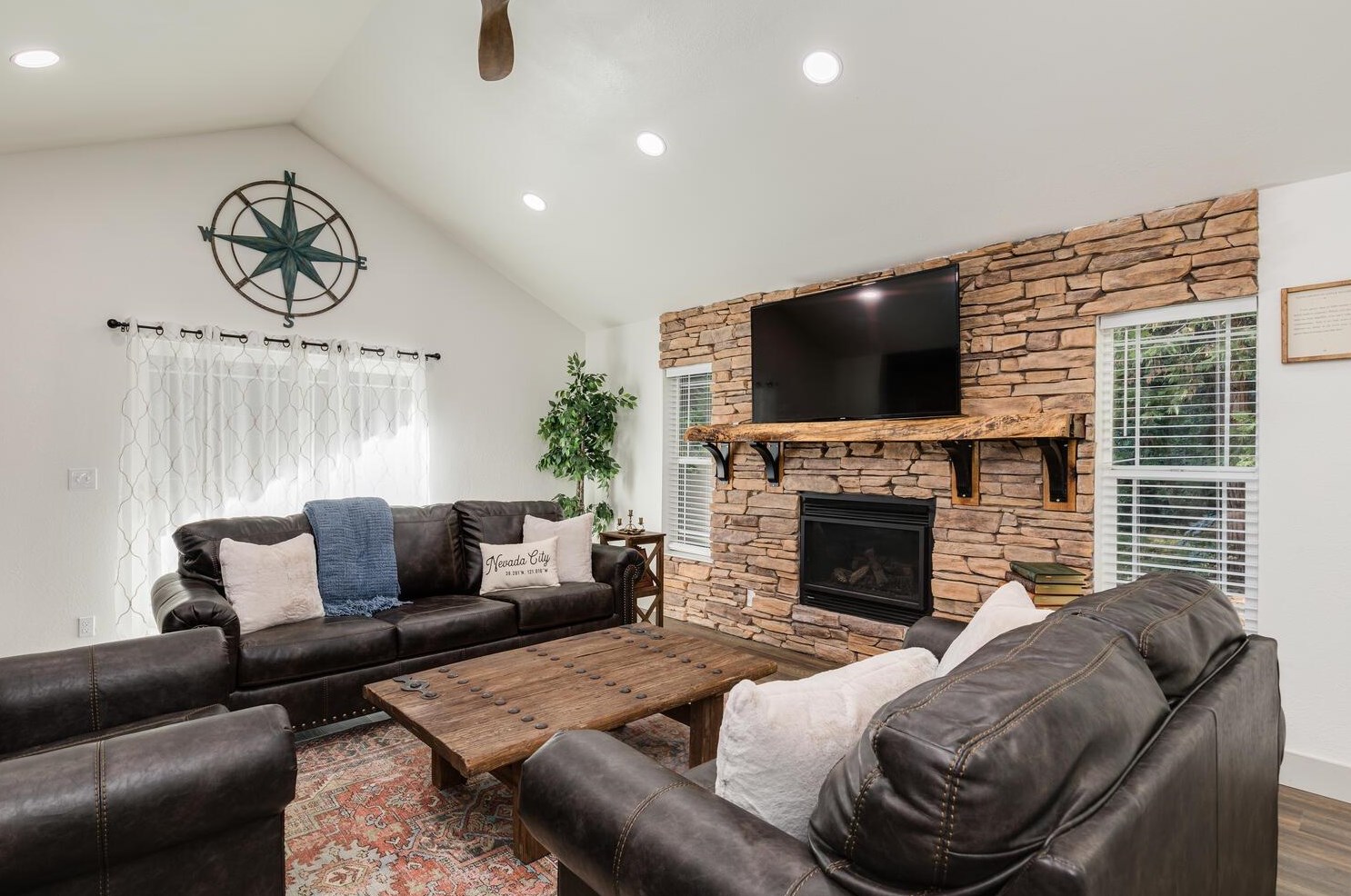 18545 Cruzon Grade Rd, Cherokee CA 95959-8539 exterior