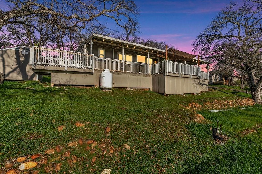 11700 Wade Ln, Valley Springs CA  95252-8505 exterior