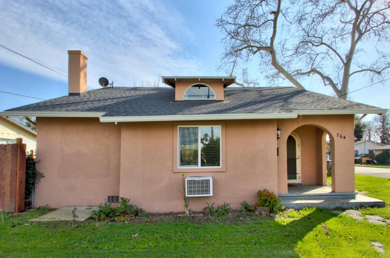 764 Bridge St, Yuba City CA 95991-3823 exterior