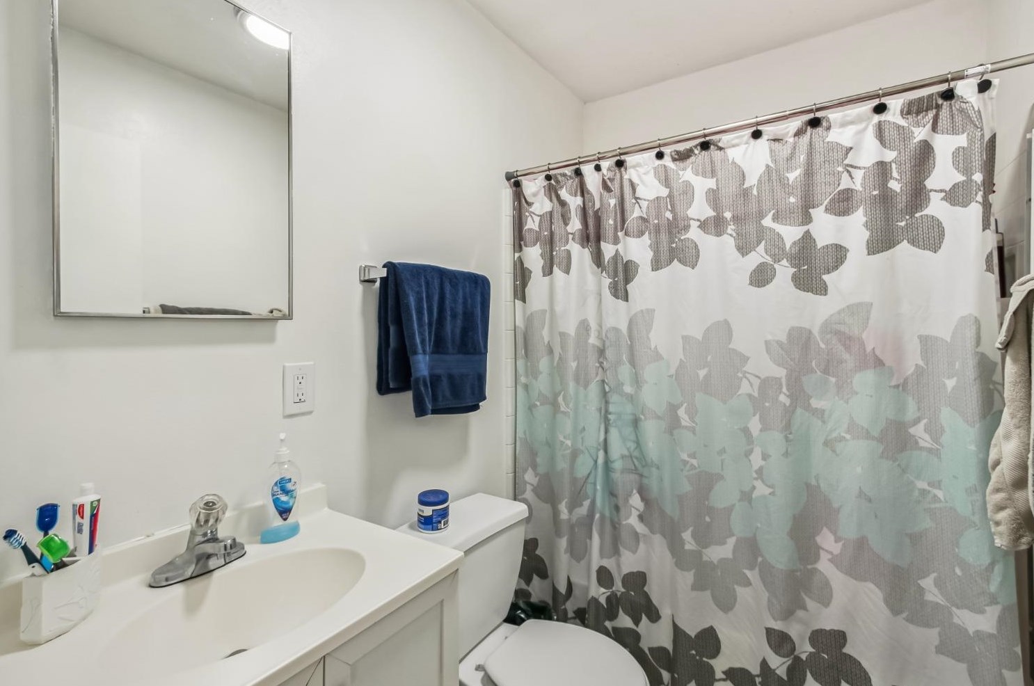 764 Bridge St, Yuba City CA 95991-3823 exterior