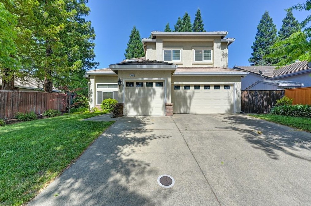 139 Elkins Cir, Folsom, CA 95630-8035