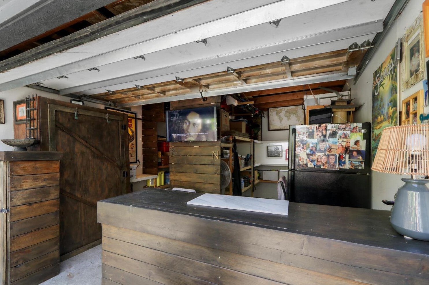1515 41st St, Sacramento CA  95819-4042 exterior