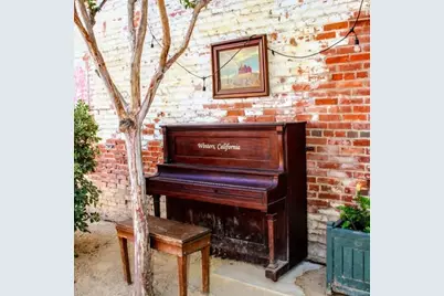 19 Main Street, Winters, CA 95694 - Photo 2