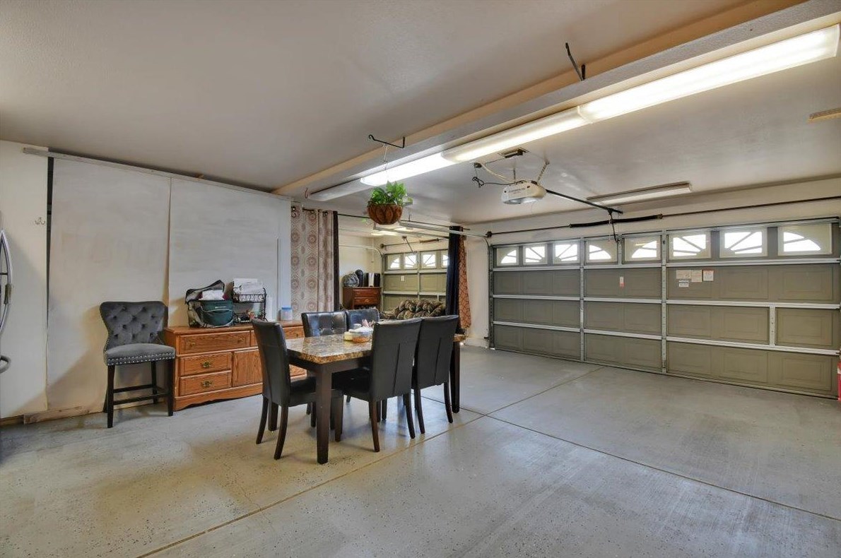 1661 Chelsea Pl, Yuba City CA  95993-7674 exterior