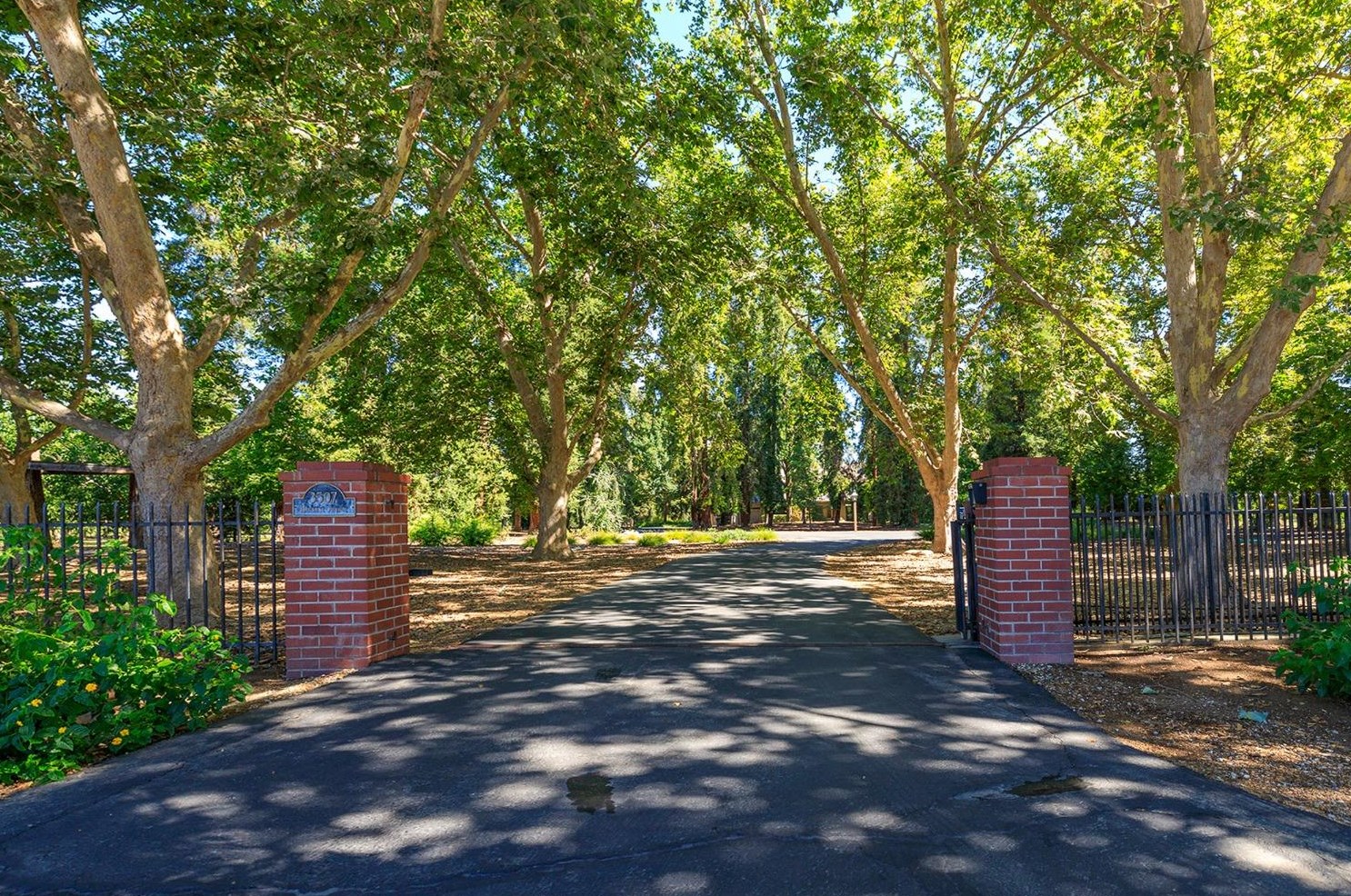 3507 E Hawkeye Ave, Turlock, CA 95380