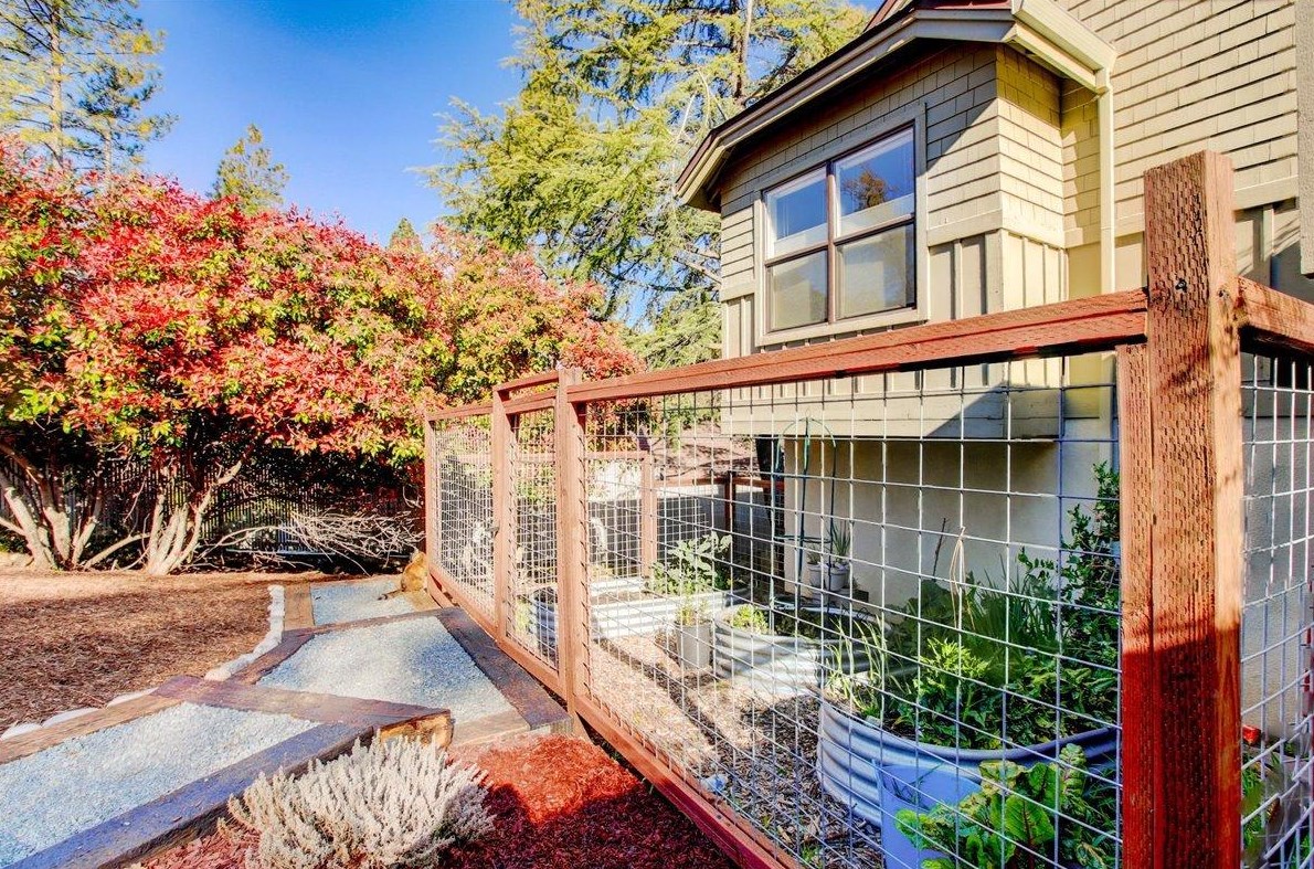 136 Sierra Blanca Ct, Grass Valley CA  95945-9741 exterior