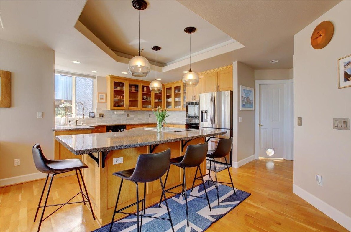 136 Sierra Blanca Ct, Grass Valley CA  95945-9741 exterior