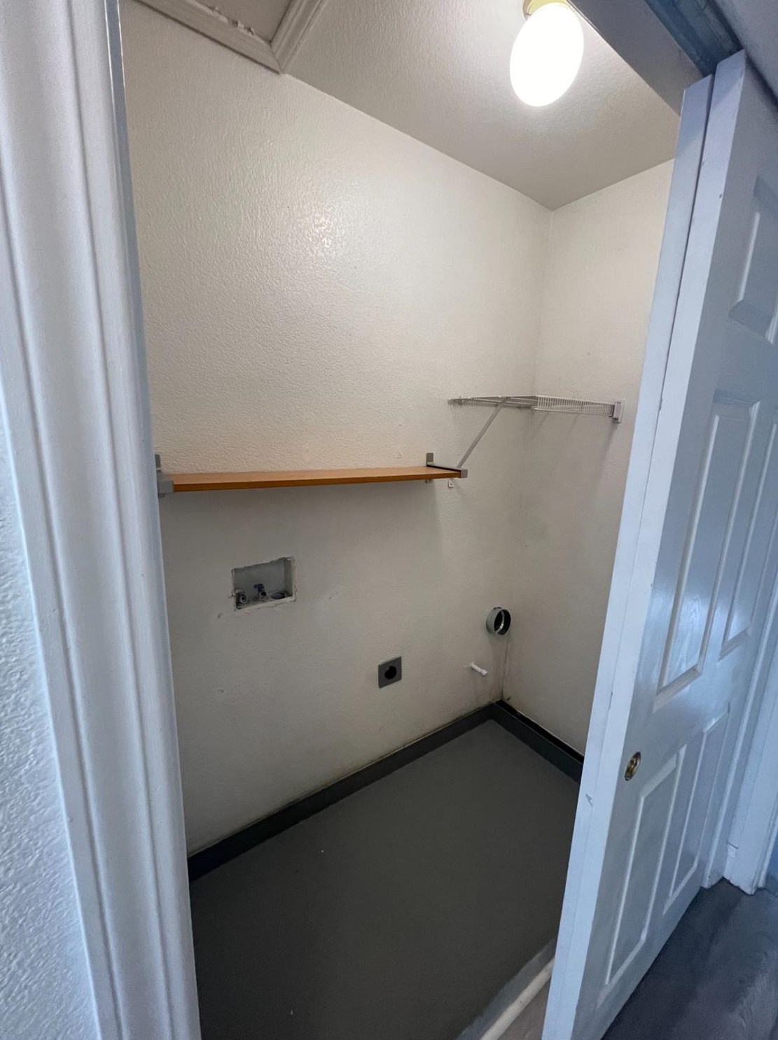 2868 Ln Colina Way, Carmichael CA  95608-4405 exterior