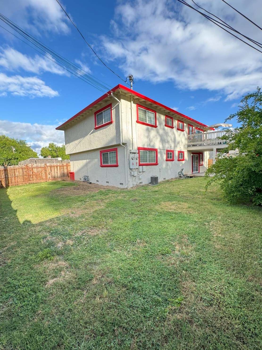 2868 Ln Colina Way, Carmichael CA  95608-4405 exterior