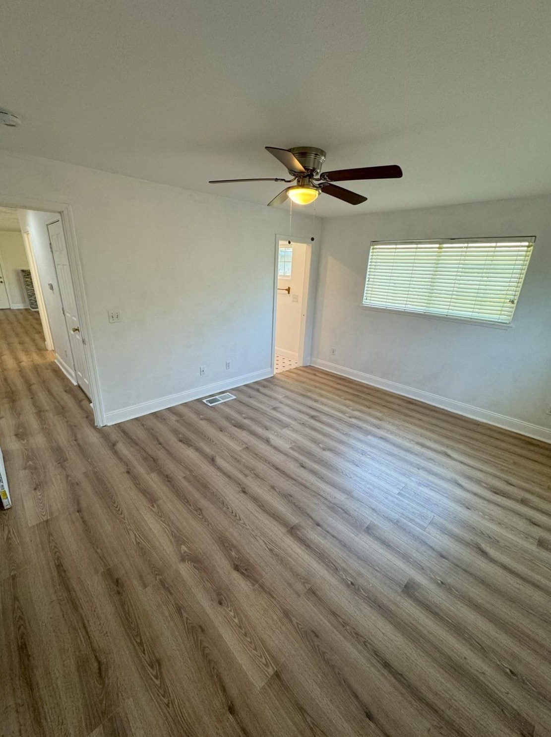 2868 Ln Colina Way, Carmichael CA  95608-4405 exterior