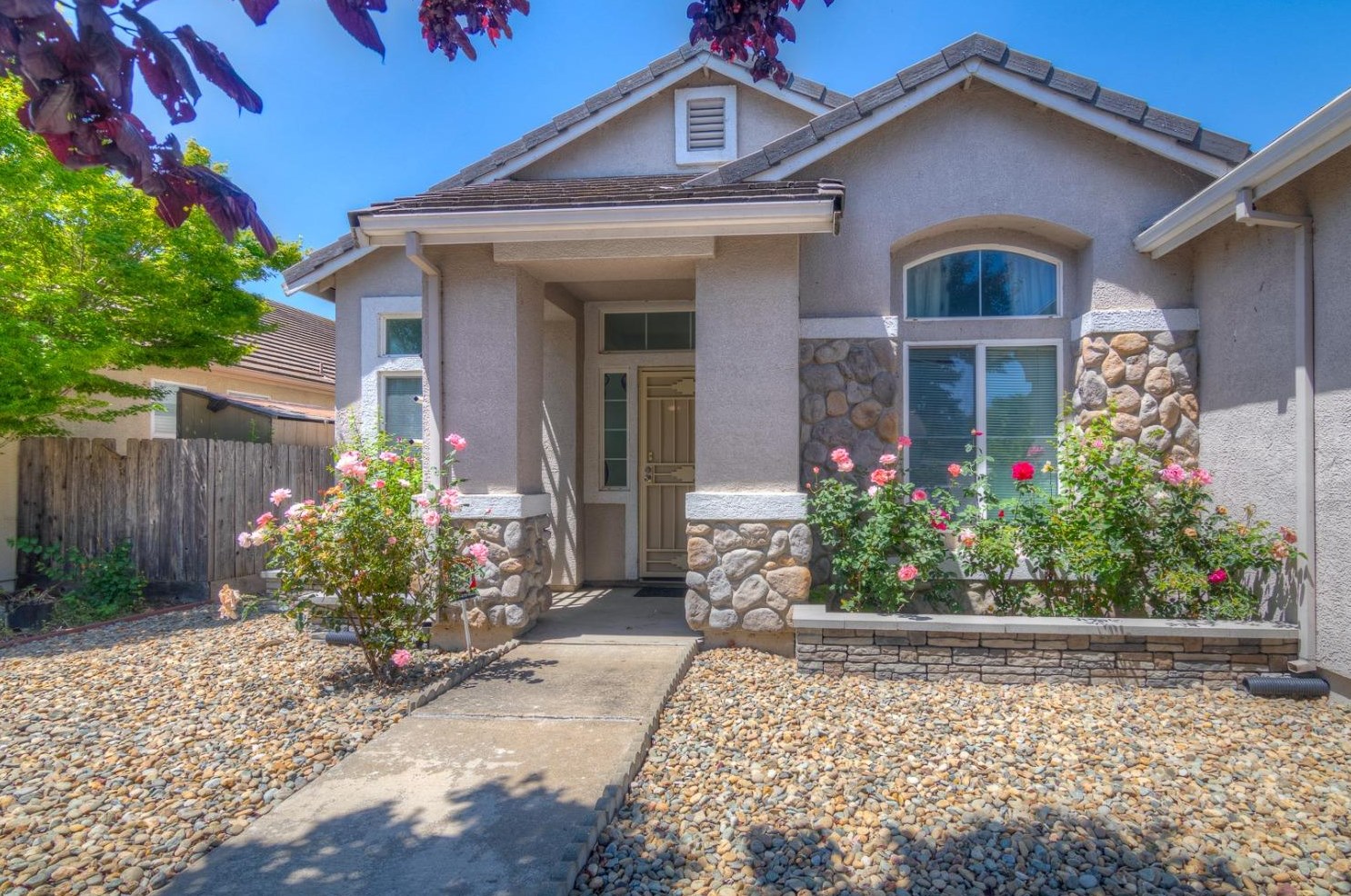 3266 Malcolm Island St, West Sacramento CA  95691-5946 exterior