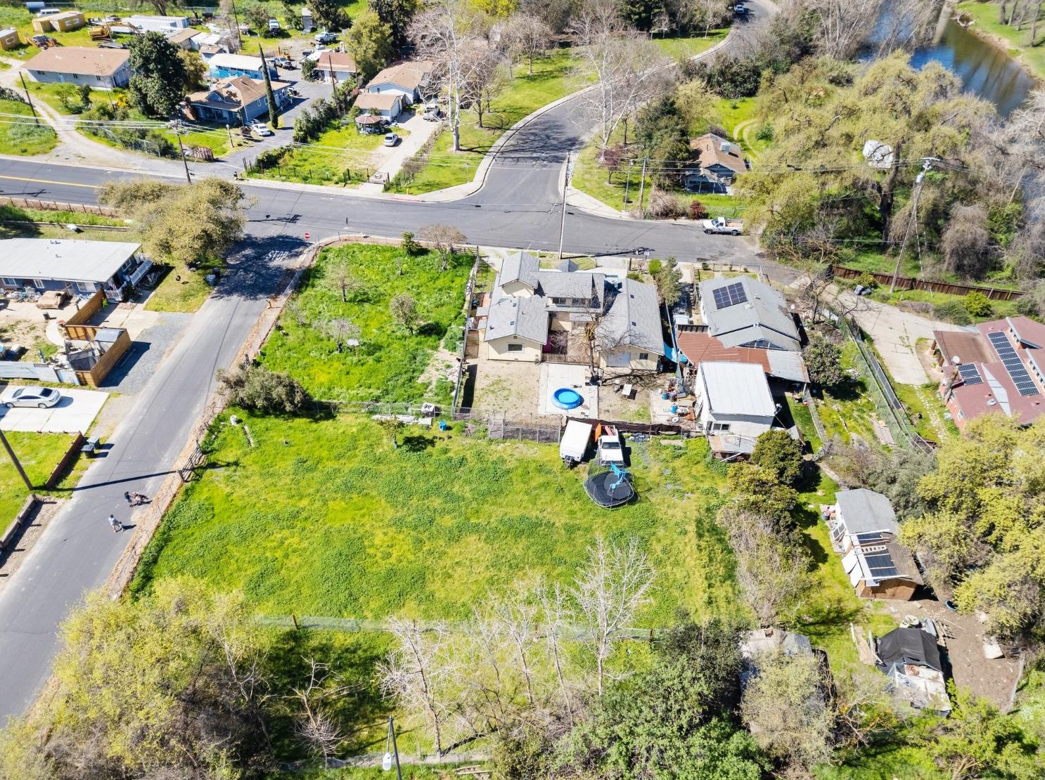 7054 Burneyville Rd, Riverbank CA  95367-2045 exterior
