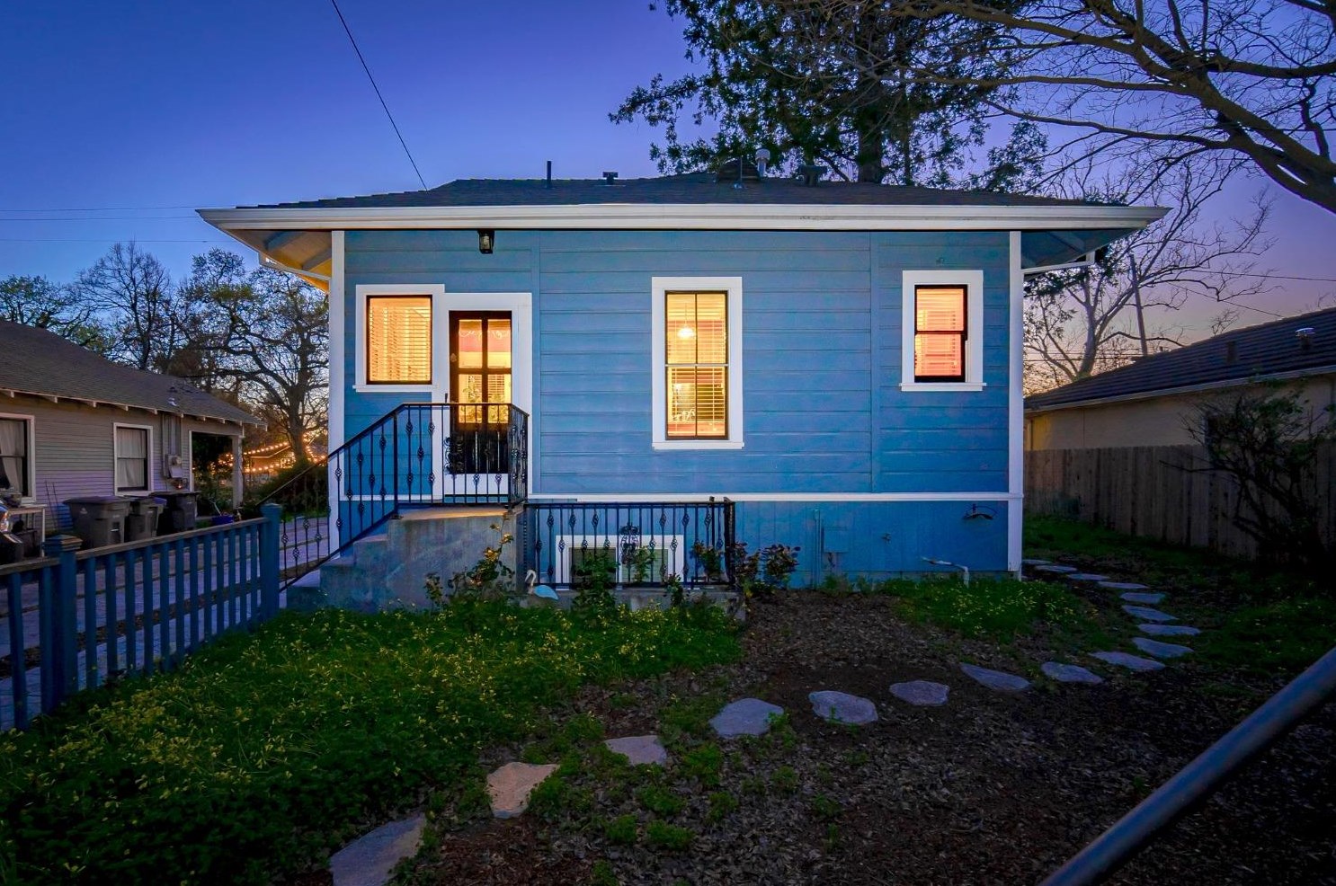 516 D St, Davis CA 95616-3815 exterior