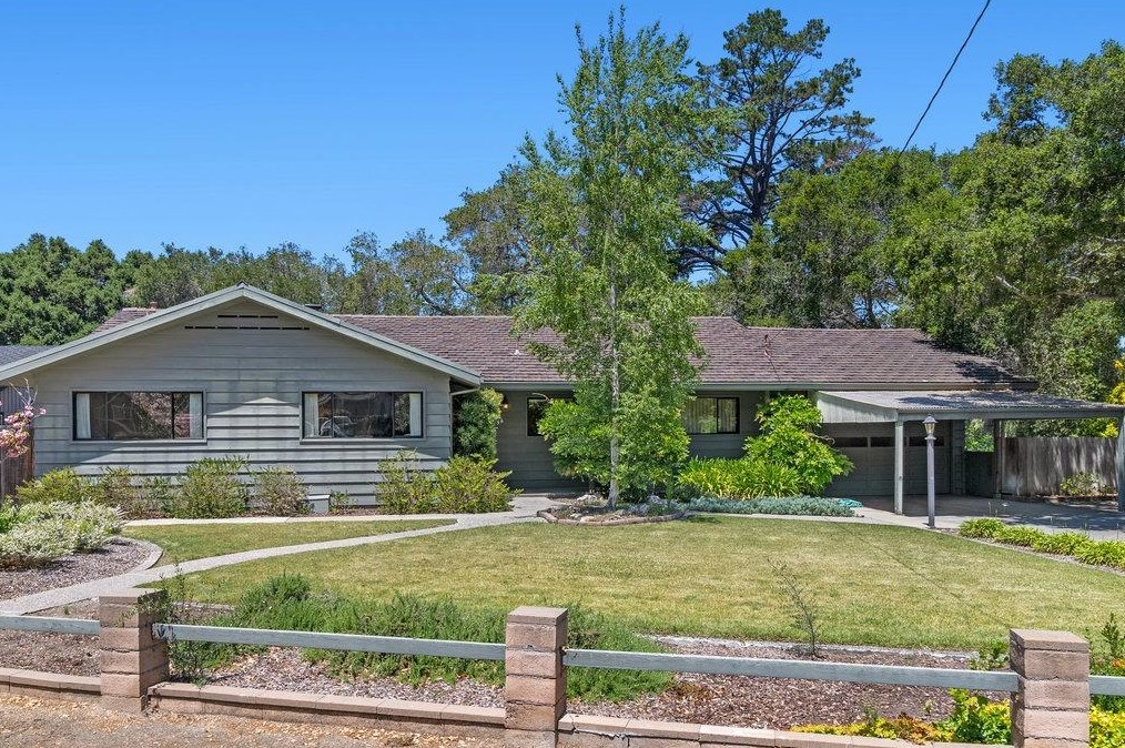 56 Paseo De Vaqueros, Salinas, CA 93908