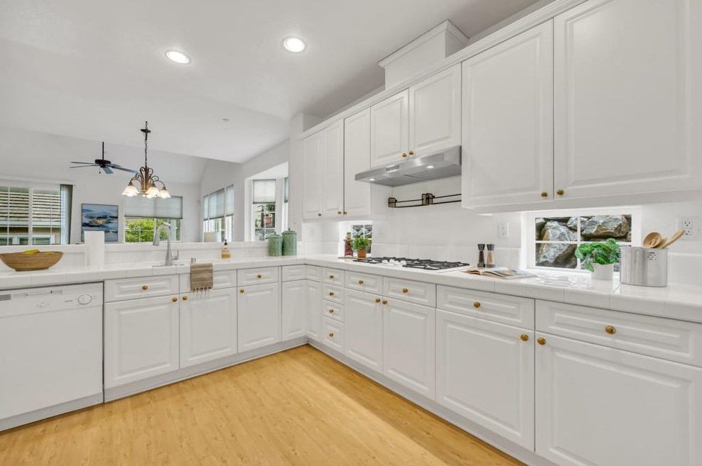 3746 Park Dr, Folsom CA 95762-4556 exterior