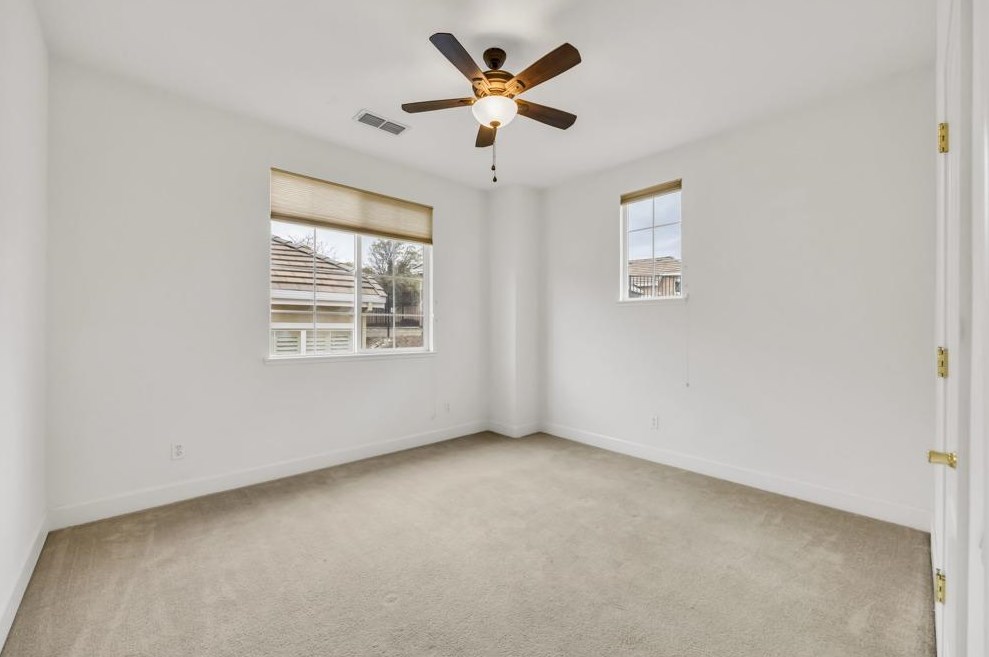 3746 Park Dr, Folsom CA 95762-4556 exterior