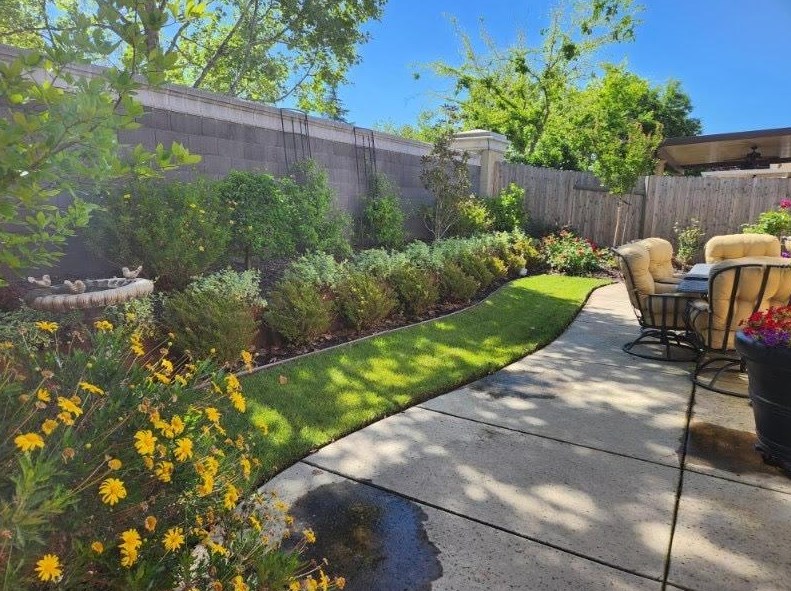 2129 Ashton Dr, Roseville CA  95747-9086 exterior