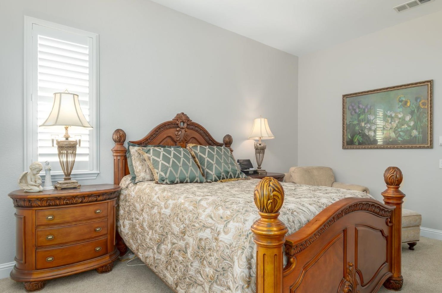 2129 Ashton Dr, Roseville CA  95747-9086 exterior