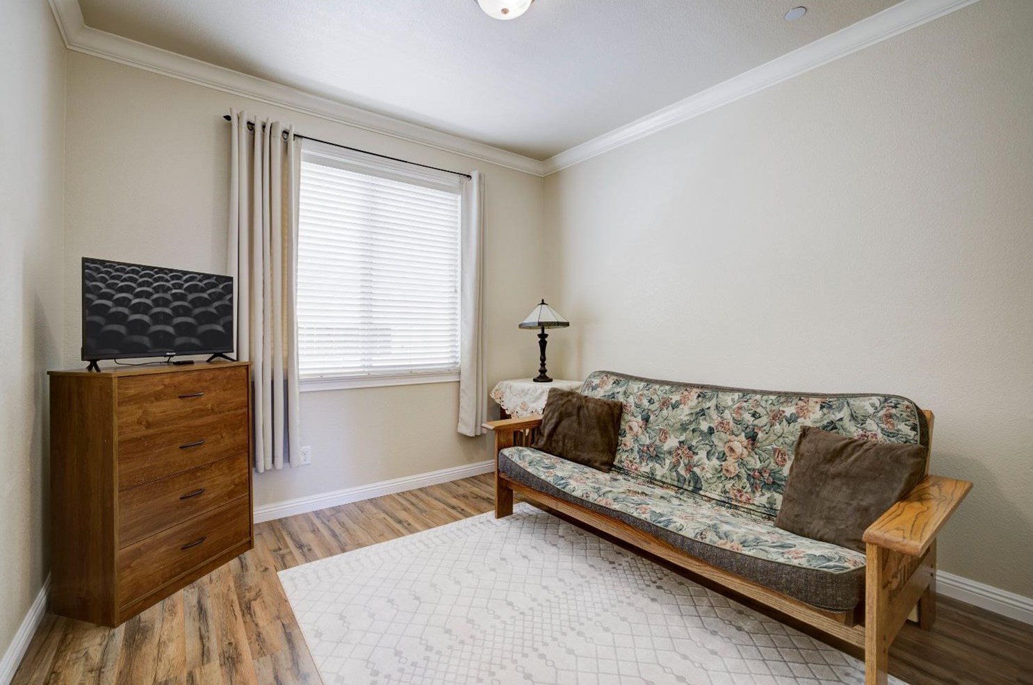 1750 Ravenna Way, Roseville CA  95747-5045 exterior