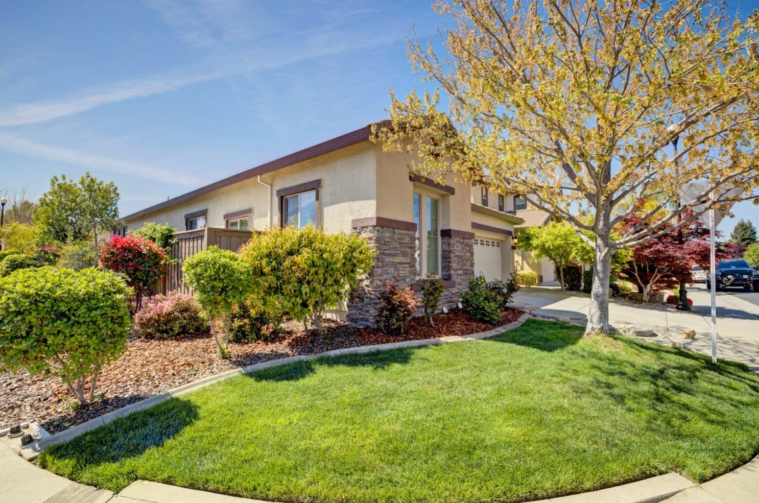1750 Ravenna Way, Roseville CA  95747-5045 exterior