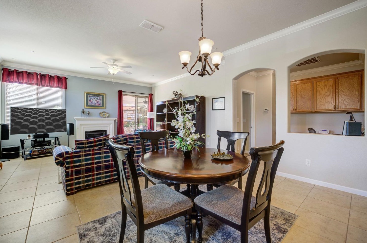 1750 Ravenna Way, Roseville CA  95747-5045 exterior