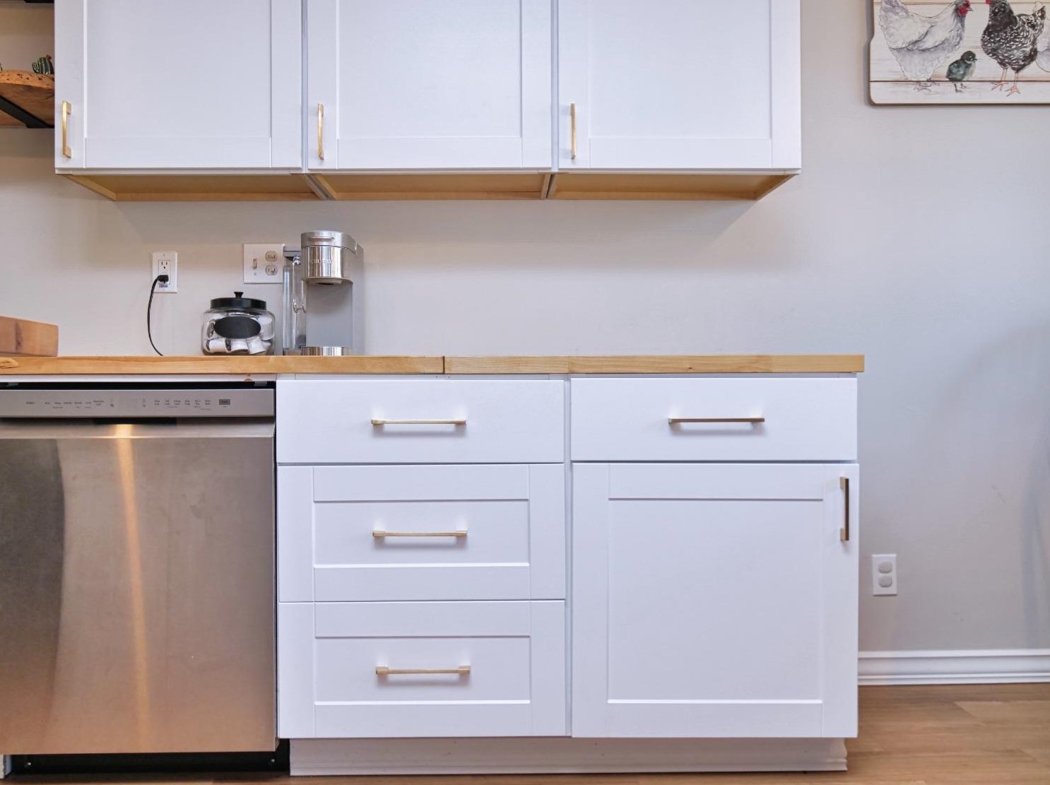 2431 Madrone St, Sutter CA 95982-2215 exterior