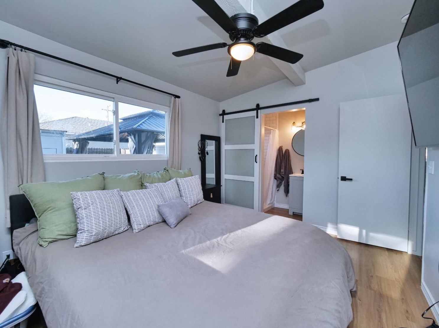 2431 Madrone St, Sutter CA 95982-2215 exterior