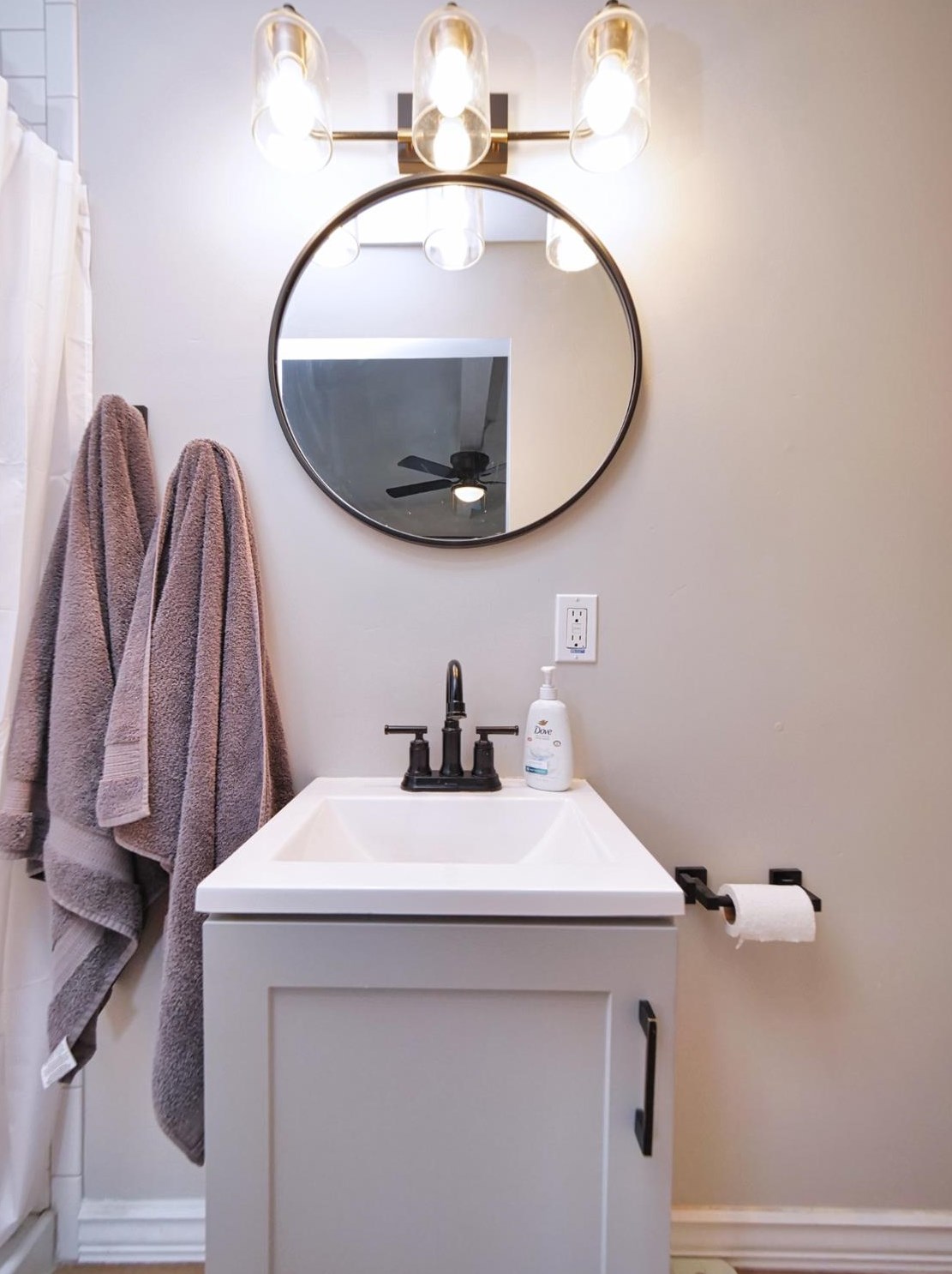 2431 Madrone St, Sutter CA 95982-2215 exterior