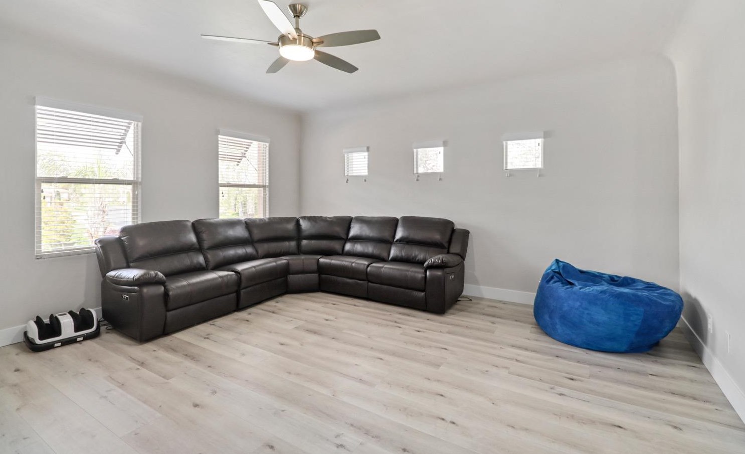 8530 Indianwood Way, Roseville CA  95747-6378 exterior