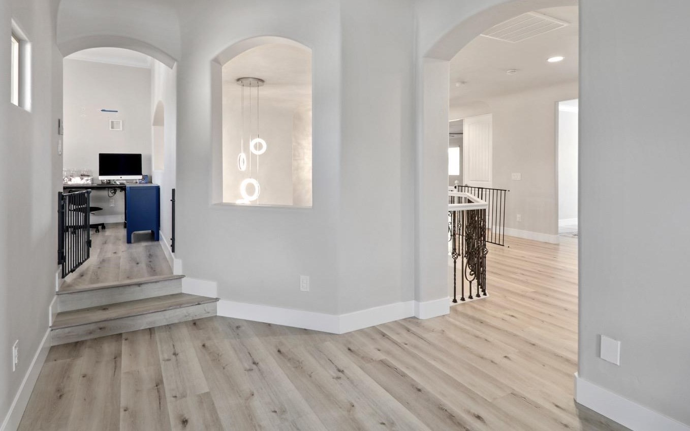 8530 Indianwood Way, Roseville CA  95747-6378 exterior