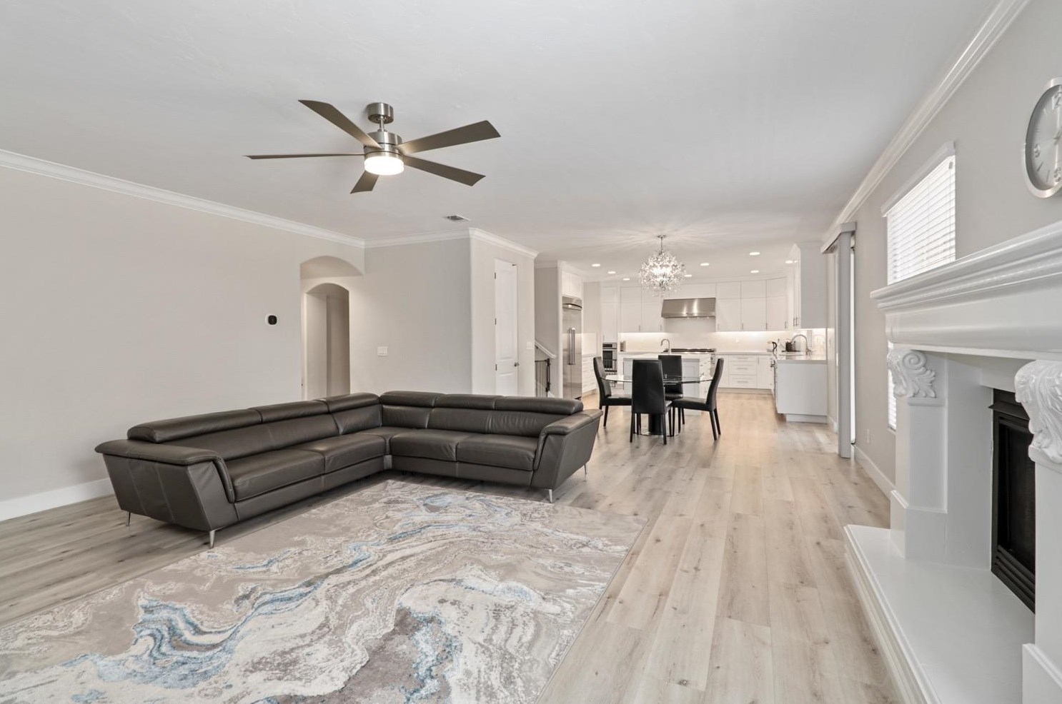 8530 Indianwood Way, Roseville CA  95747-6378 exterior