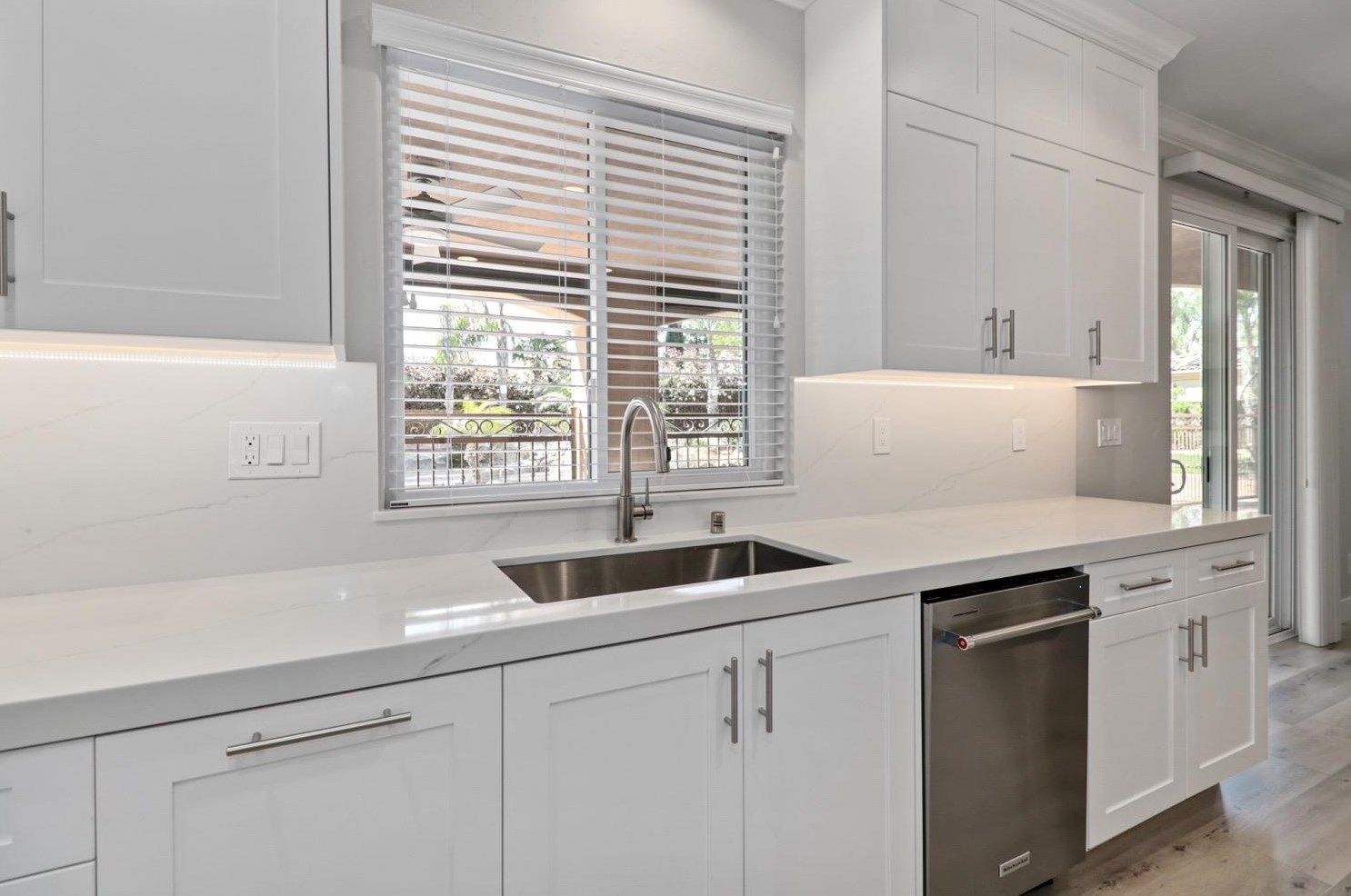 8530 Indianwood Way, Roseville CA  95747-6378 exterior