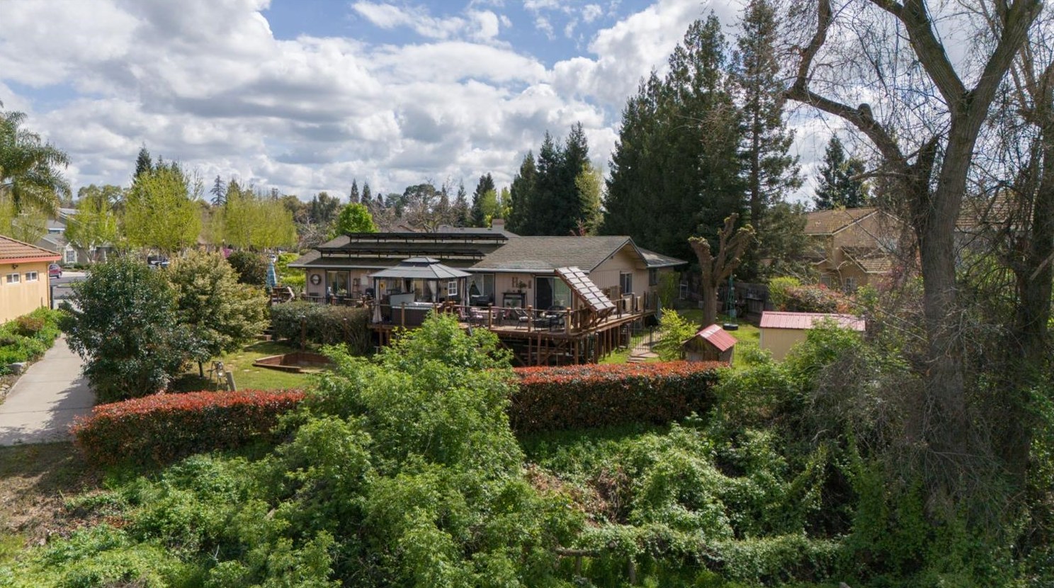 882 Reinman Ct, Valley Home CA  95361-4508 exterior